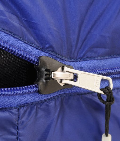 ONE PLANET cocoon sleeping bag detail zip