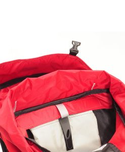 ONE PLANET Basic Bladder Insert in backpack